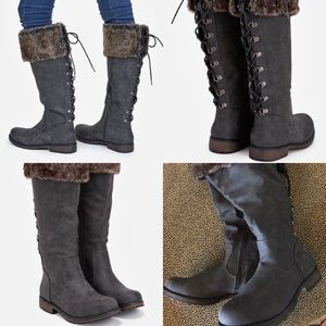 NIB. Size 10. Grey knee high boots w faux fur.